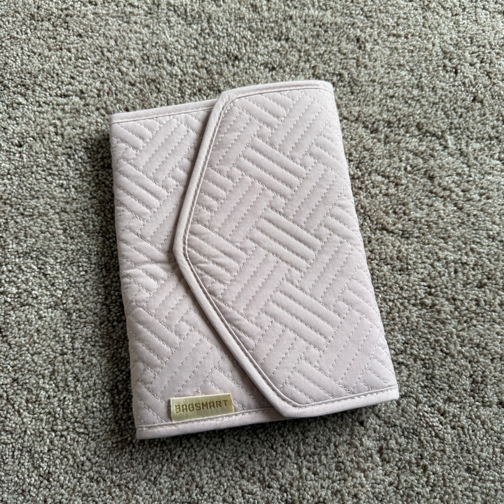 Bagsmart Pink Travel Jewelry Holder